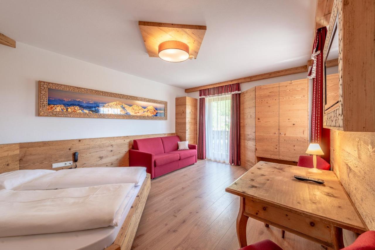 Hotel Christine غارغازون المظهر الخارجي الصورة